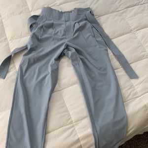 Athleta Skyline II in discontinued dusty blue